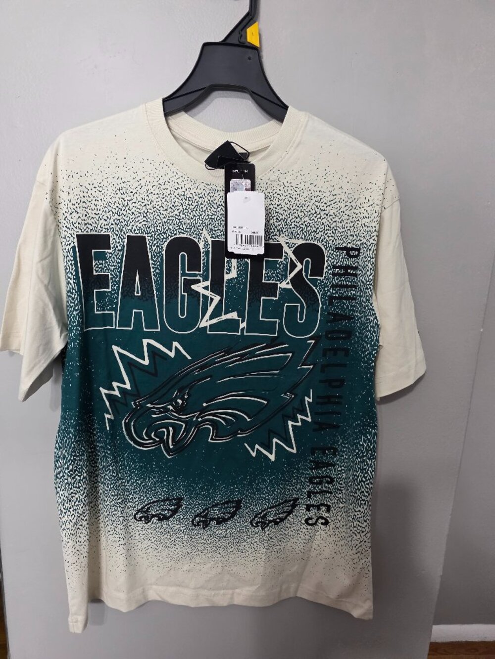 New Era NFL Team Apparel Philadelphia Eagles Size Small